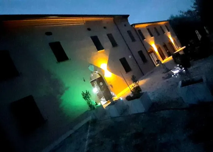 Imperial Rome Residence בית חווה *